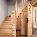 Sentralt,unikt Lite Bergenshus Med Sjel Pa Fine Nostet! Vakantiehuis *