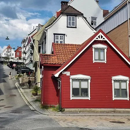 Prázdninový dům Sentralt,unikt Lite Bergenshus Med Sjel Pa Fine Nostet! *