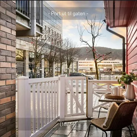 Sentralt,unikt Lite Bergenshus Med Sjel Pa Fine Nostet! Prázdninový dům Bergen