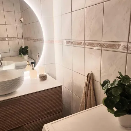 Sentralt,unikt Lite Bergenshus Med Sjel Pa Fine Nostet! Prázdninový dům