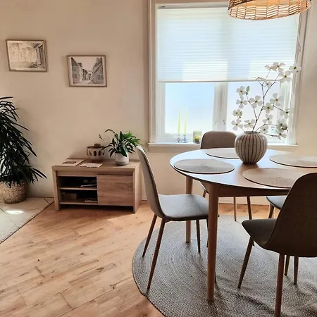 Sentralt,unikt Lite Bergenshus Med Sjel Pa Fine Nostet! Prázdninový dům Bergen