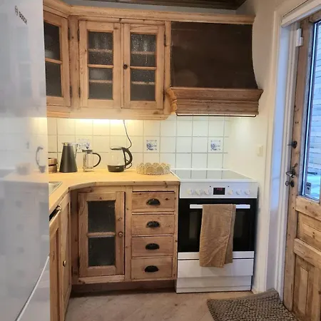 Prázdninový dům Sentralt,unikt Lite Bergenshus Med Sjel Pa Fine Nostet!