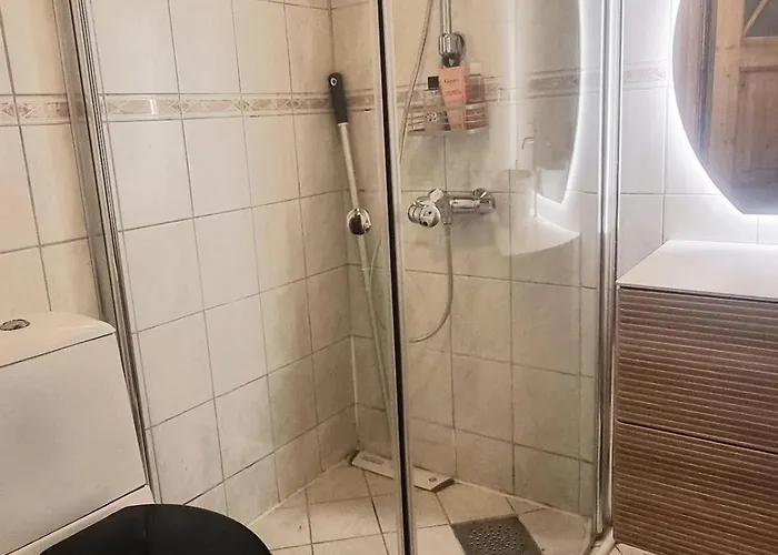 Holiday home Sentralt,unikt Lite Bergenshus Med Sjel Pa Fine Nostet!
