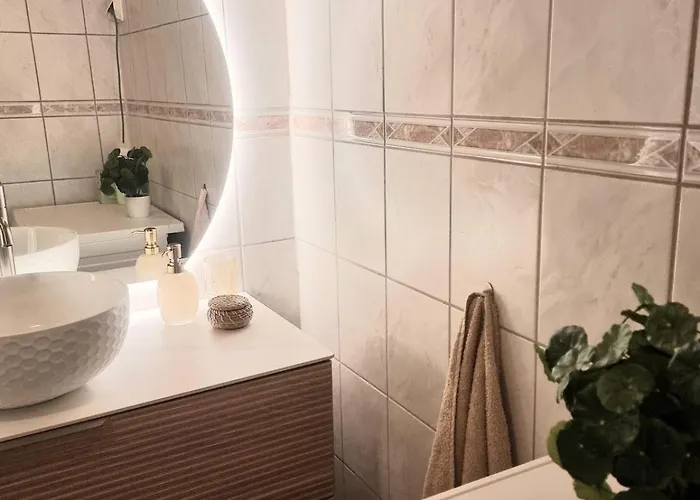 Sentralt,unikt Lite Bergenshus Med Sjel Pa Fine Nostet! Holiday home