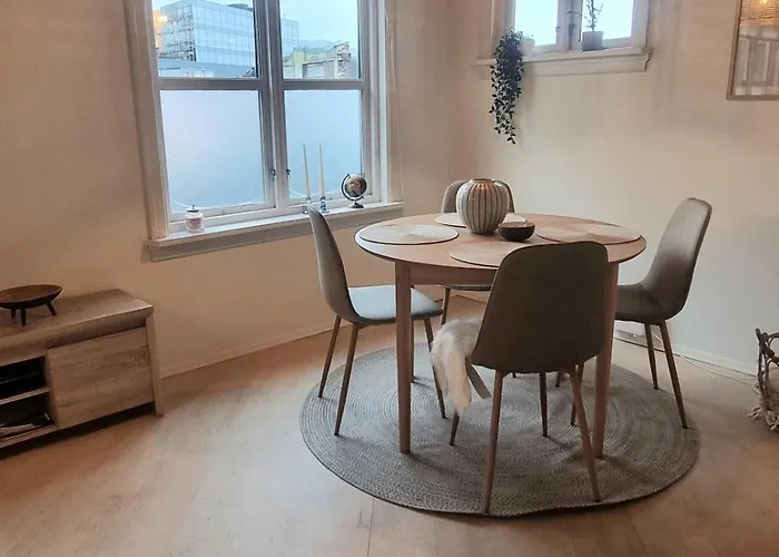 Sentralt,unikt Lite Bergenshus Med Sjel Pa Fine Nostet! Holiday home *