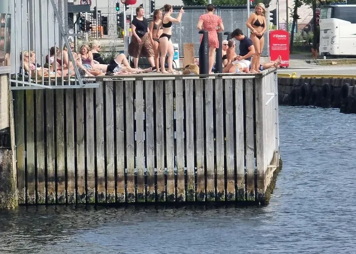 Holiday home Sentralt,unikt Lite Bergenshus Med Sjel Pa Fine Nostet! *