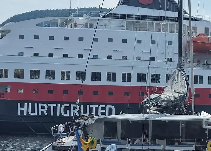 Sentralt,unikt Lite Bergenshus Med Sjel Pa Fine Nostet! Ferienhaus *